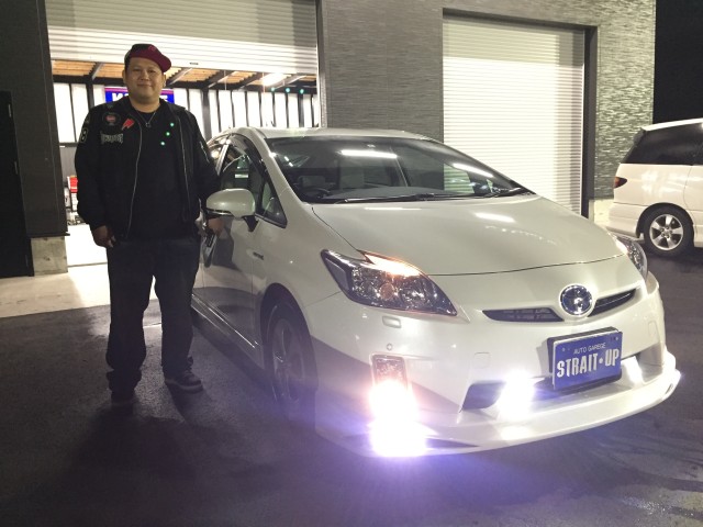 H29.3.29 糟屋郡 F様 トヨタ プリウス S LED eds