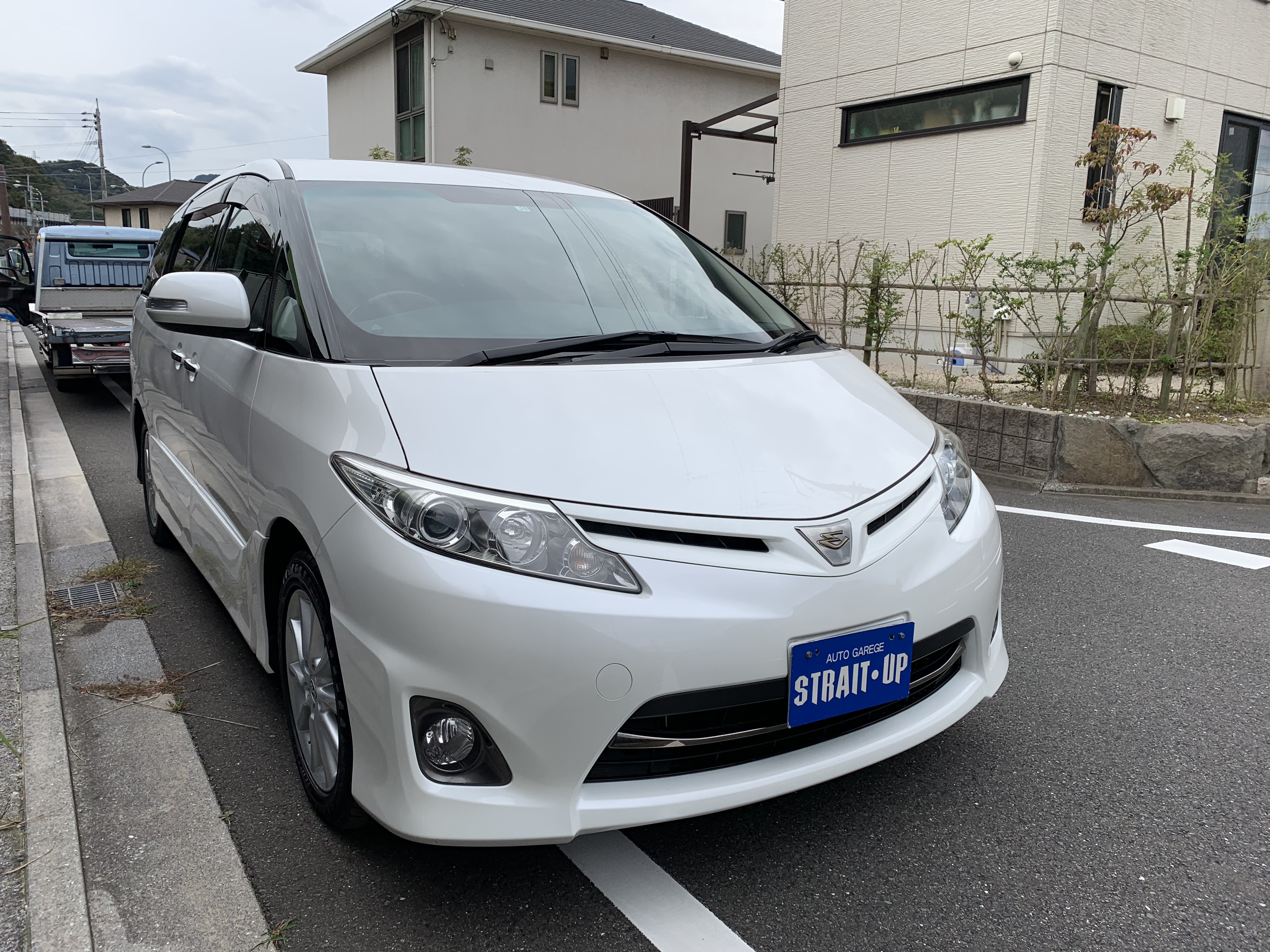 H30.10.31 北九州市 M様 トヨタ エスティマ アエラス