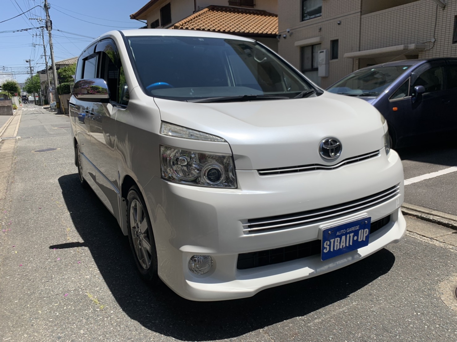 R1.5.22 福岡市 I様 トヨタ ヴォクシー ZS煌