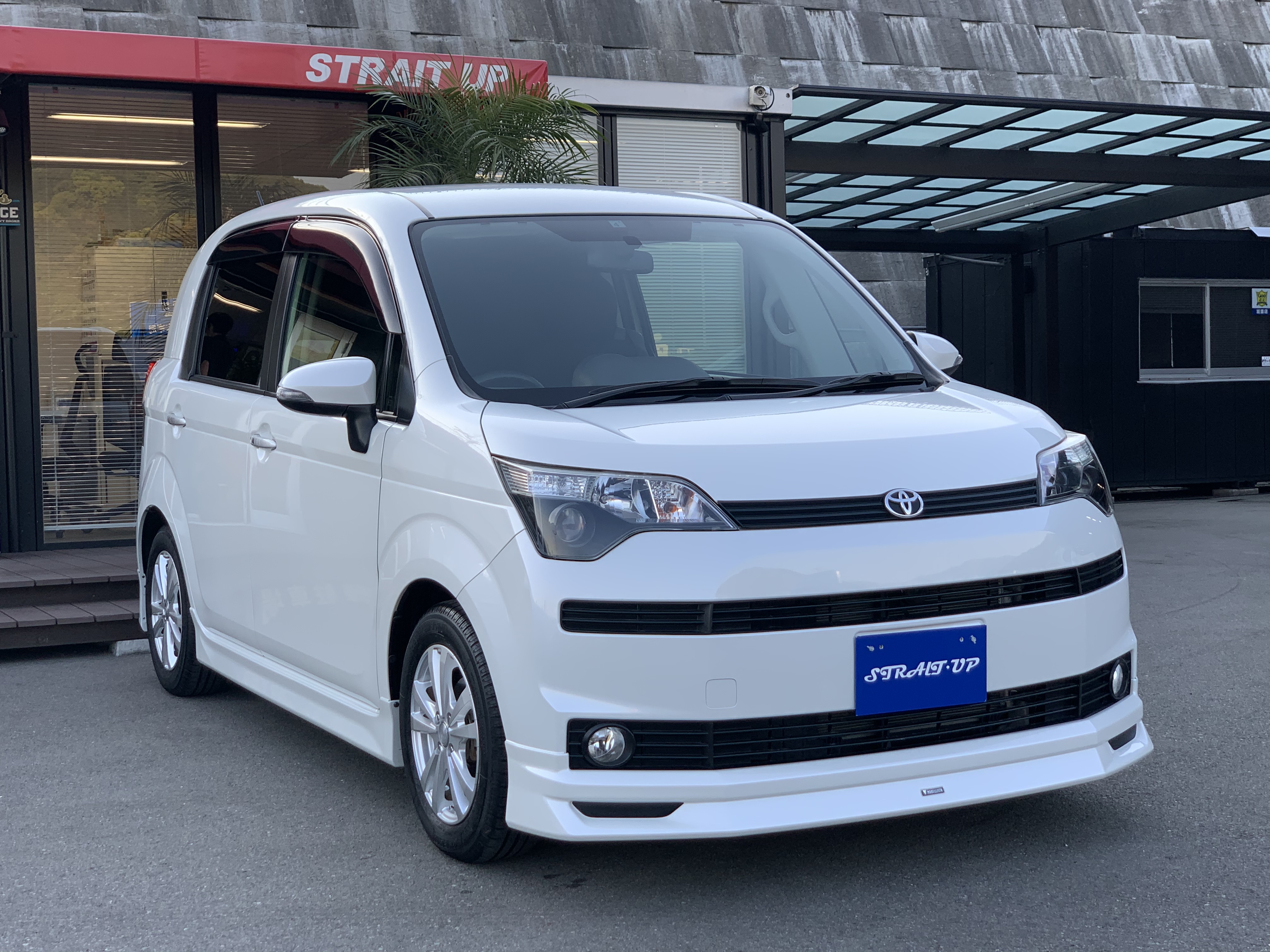 R2 4 29 福岡市 M様 トヨタ スペイド F ストレートアップの中古車販売