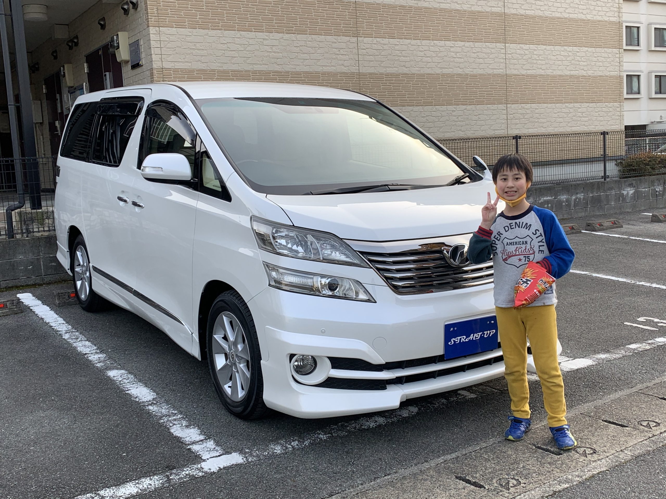 熊本発手渡し可◎4本セットヴェルファイア30系前期235/50R18REGNO