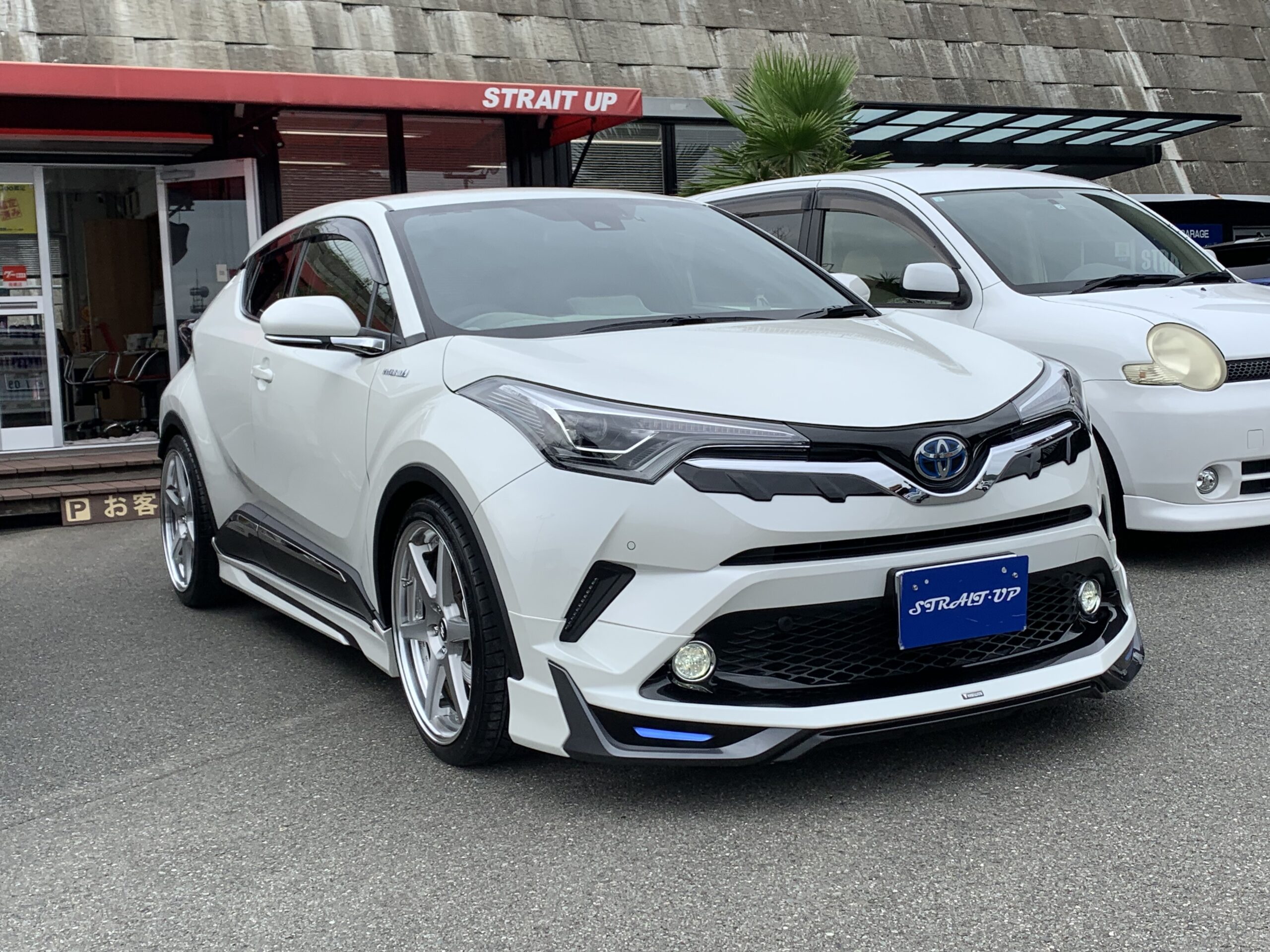 R6.10.26 糟屋郡 M様 トヨタ C-HR G