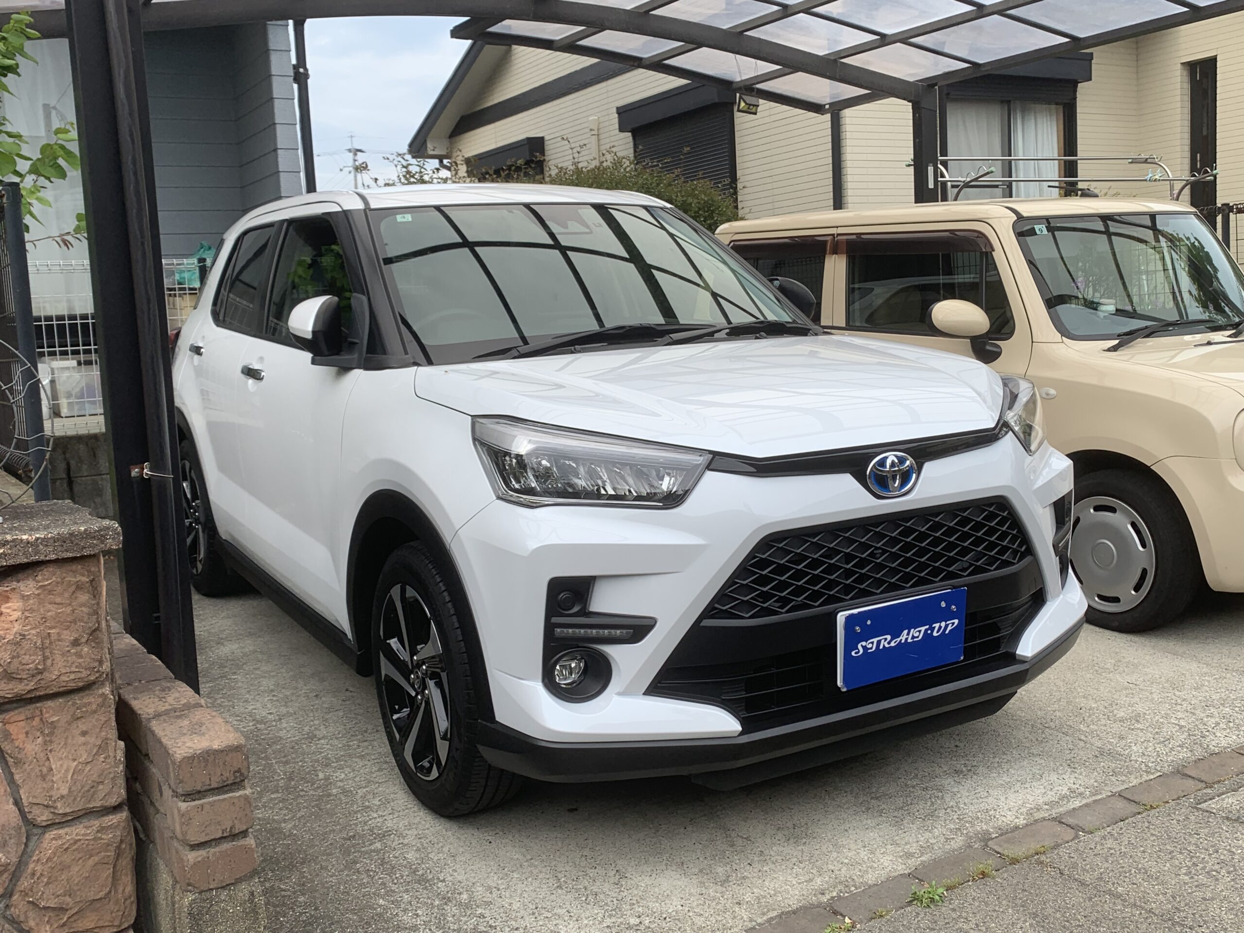 R7.5.1朝倉郡 I様 トヨタ ライズ HV Z