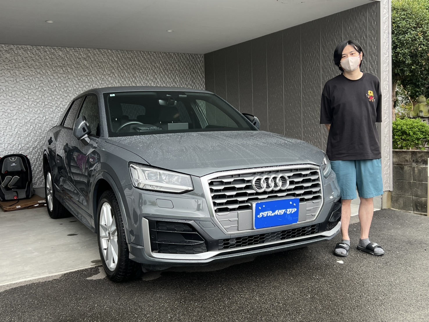 R7.8.27 うきは市 K様 アウディ Q2 3.0TFSIスポーツ