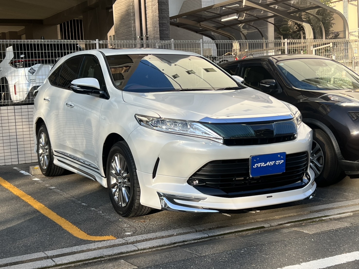 R8.1.18 福岡市 F様 トヨタ ハリアー プレミアム